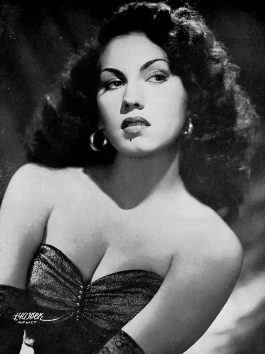 Rosa Carmina
