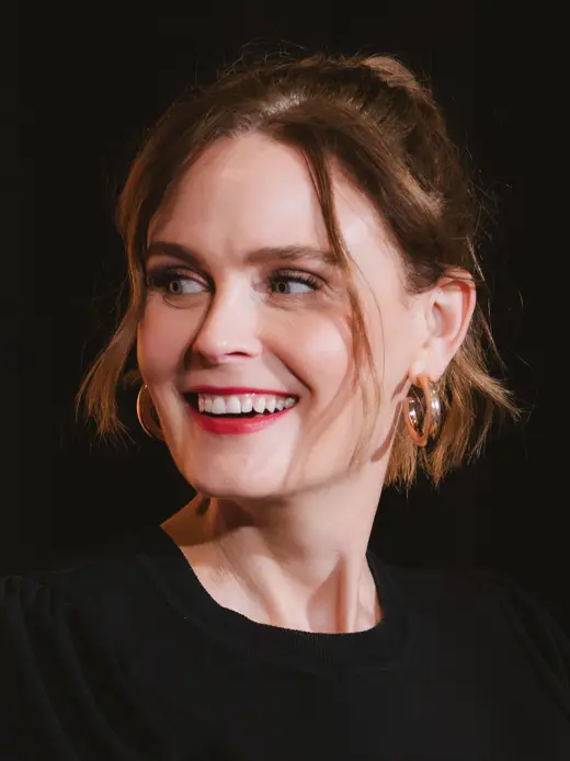Emily Deschanel